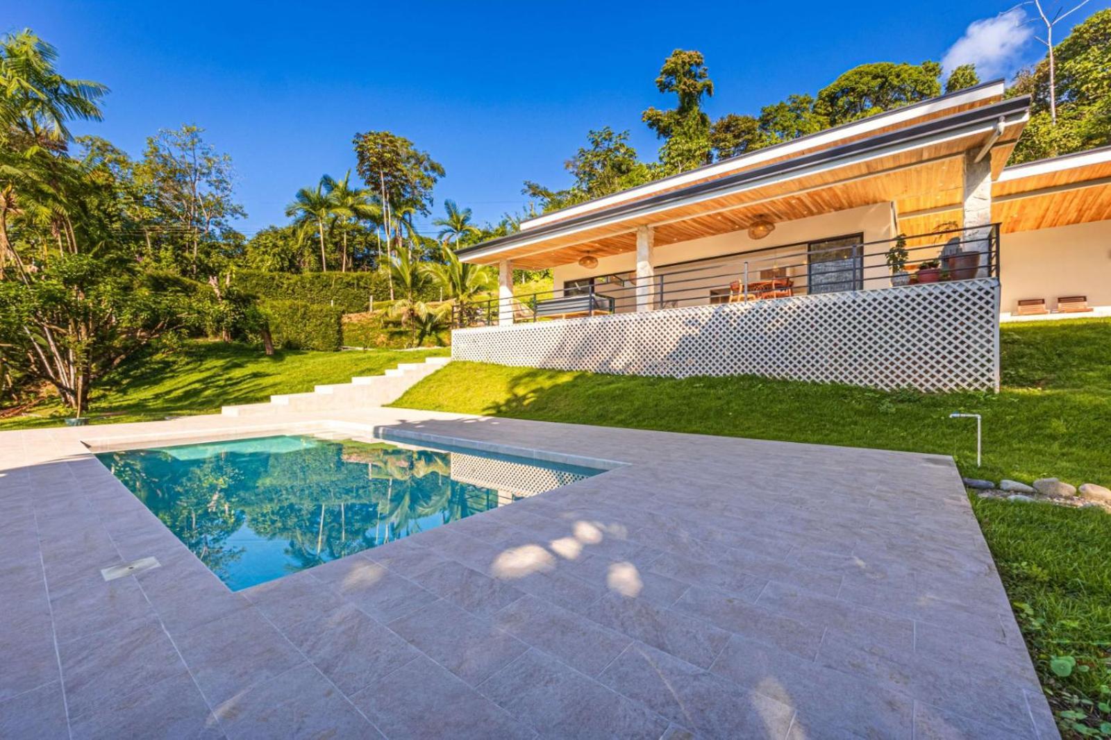 Casa River Stone Al Pie Del Rio Ojochal Eksteriør bilde
