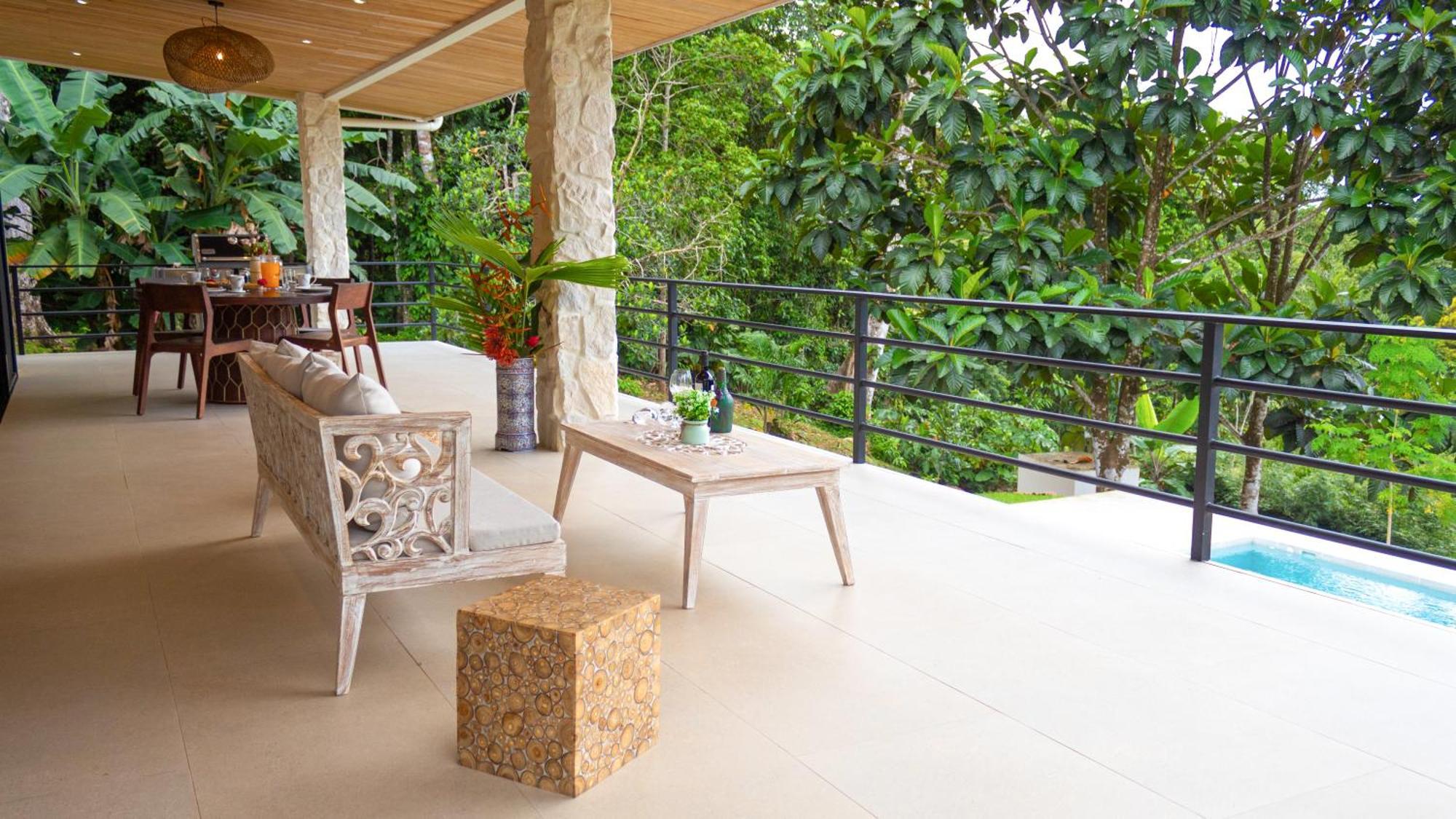 Casa River Stone Al Pie Del Rio Ojochal Eksteriør bilde
